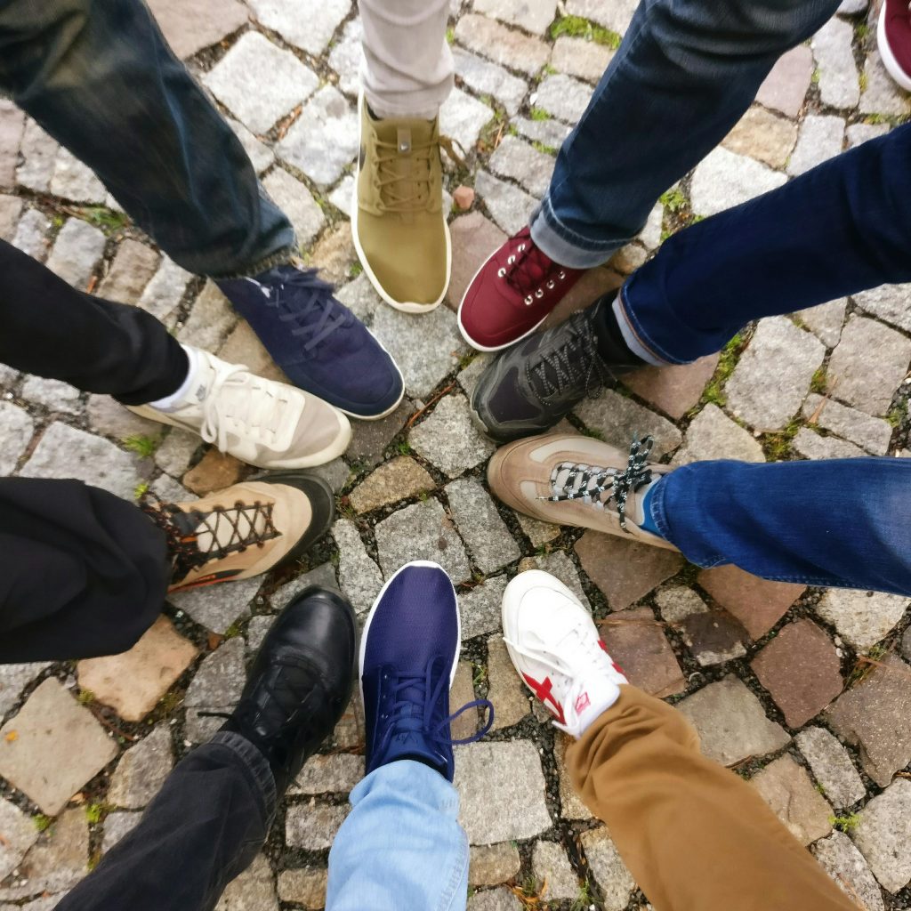 Dieses Bild hat ein leeres Alt-Attribut. Der Dateiname ist Schuhe-1024x1024.jpg